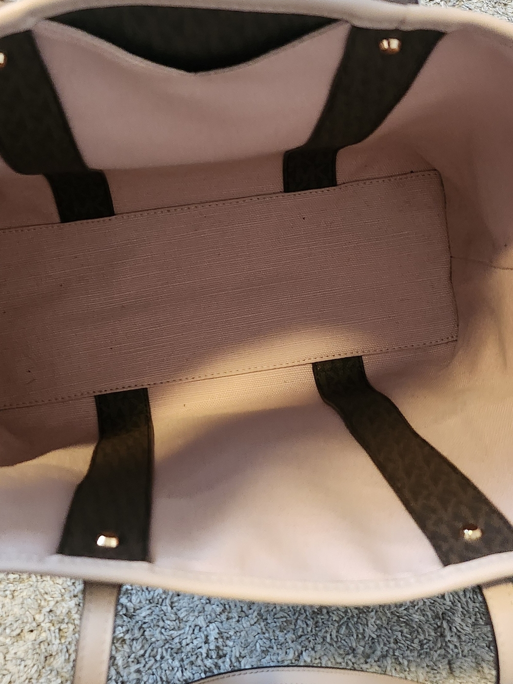 Michael Kors Eva Large Logo Stripe Tote Bag - Picture 2 of 11